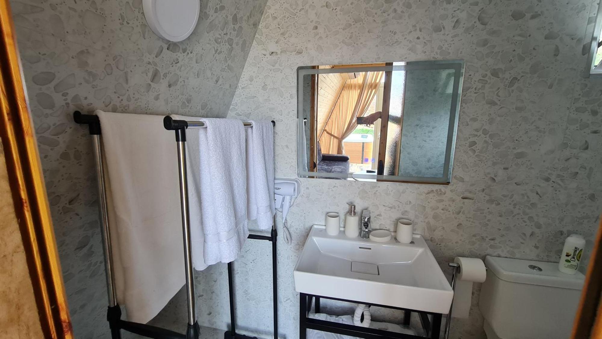 Villa Alex'S House Shiroke à Shkodër Chambre photo